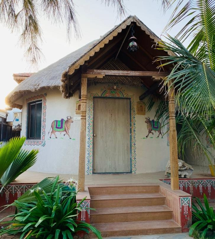 H & V Beach Hotel主图