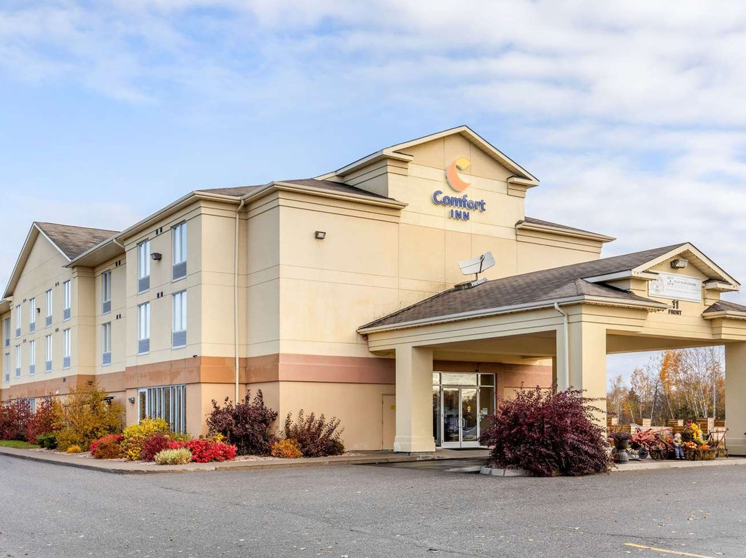Comfort Inn Sturgeon Falls主图