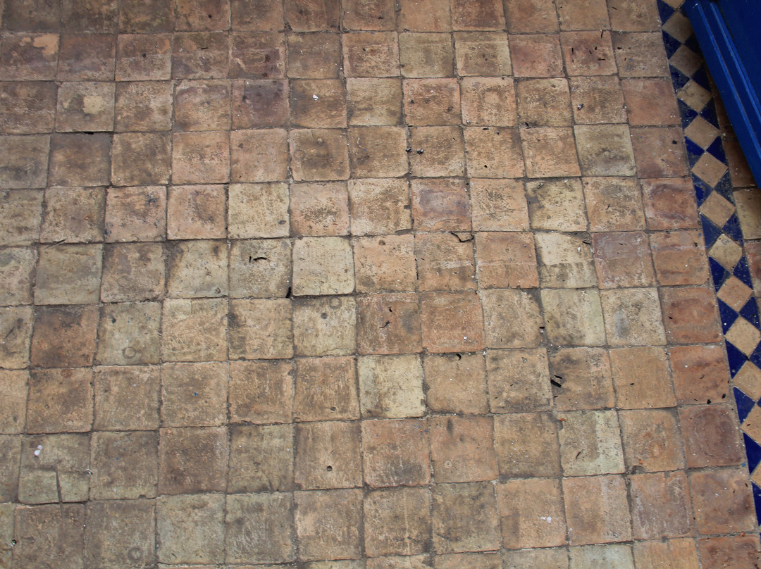 宜必思非斯酒店主图