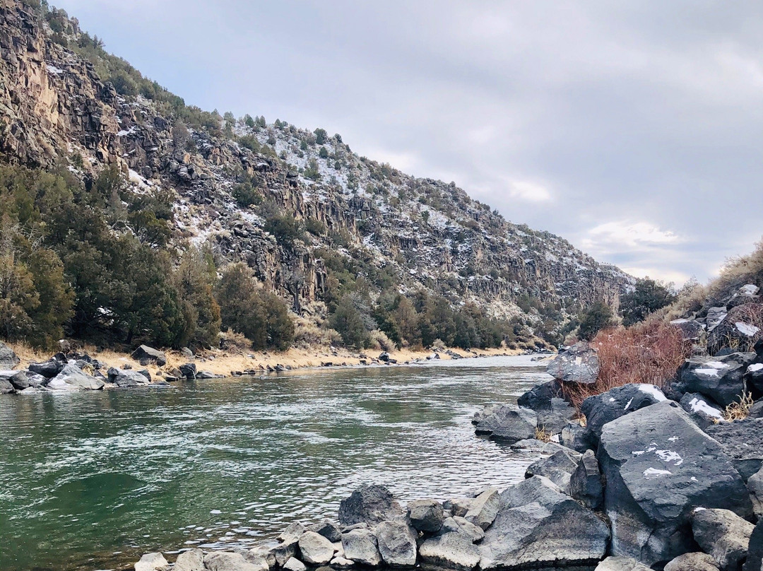 Black Rock Hot Springs-Arroyo Hondo必去景点