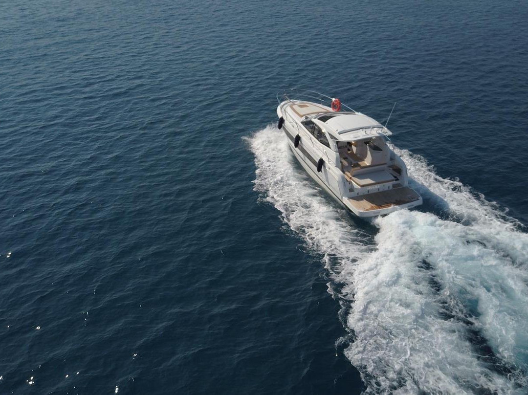 Cefalù Charter Boat Rivage-切法卢必去景点