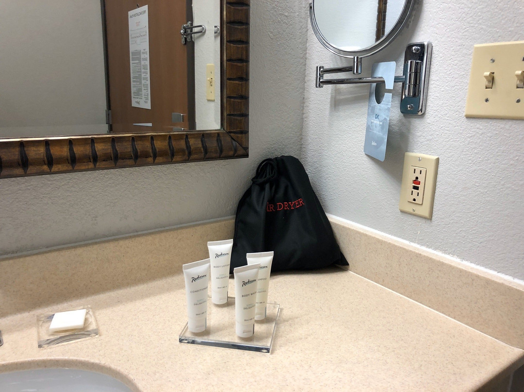 艾姆斯酒店住宿-Radisson Hotel Ames Conference Center At Isu