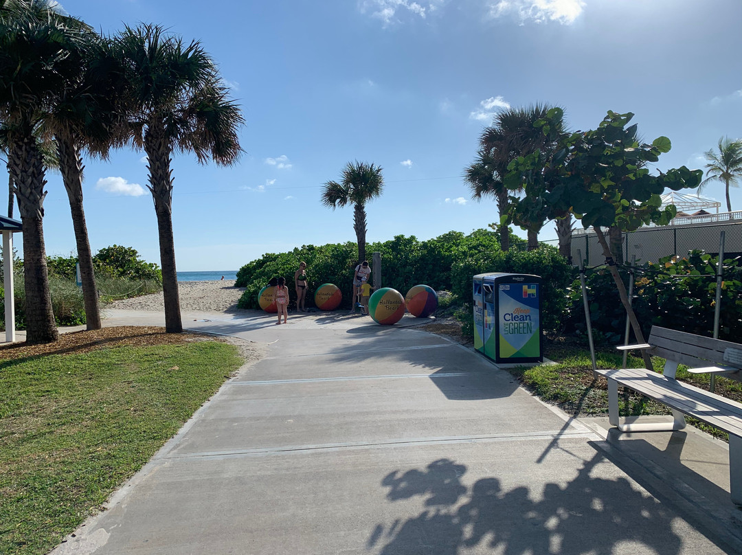 Hallandale Beach景点图片