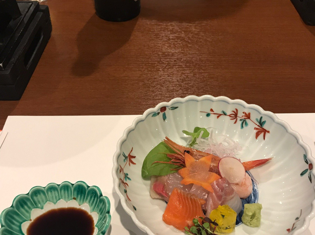 Suzu Beach Hotel主图
