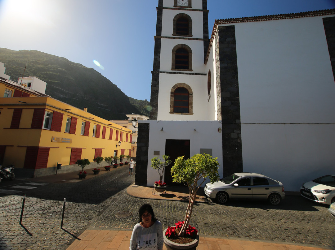 Torre mirador, museo de arte sacro e iglesia Parroquial de Santa Ana景点图片