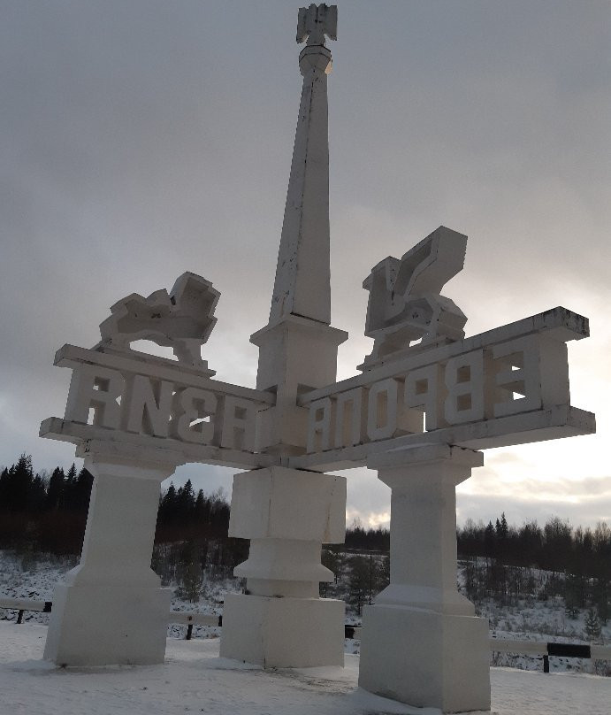 Obelisk Europe - Asia-Promysla必去景点