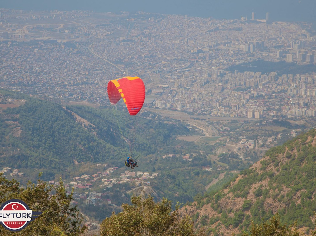 Hatay Yamac Parasutu景点图片