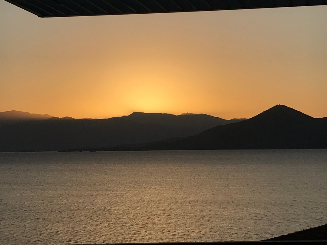 Cliff Bay Hotel主图