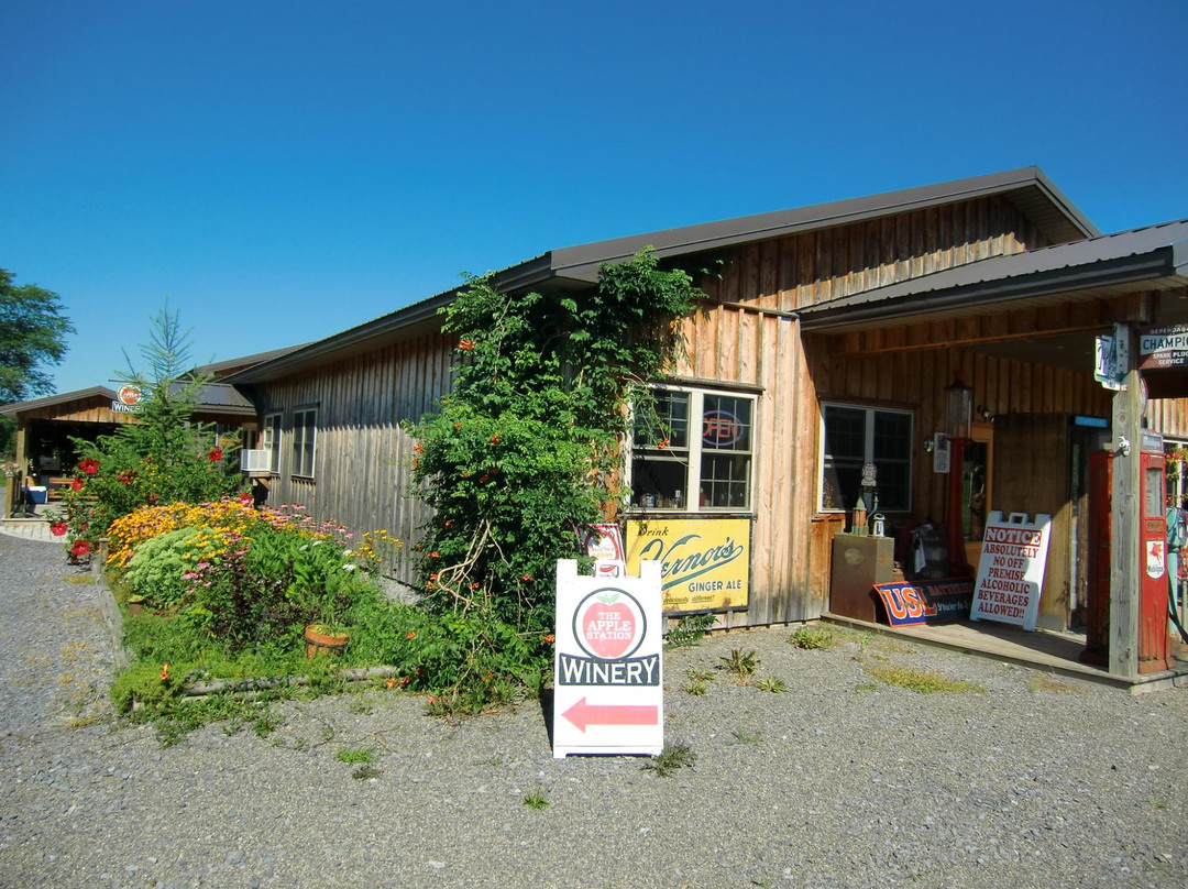 The Apple Station Winery景点图片