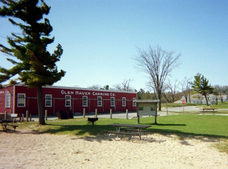 Glen Haven Historical Village景点图片