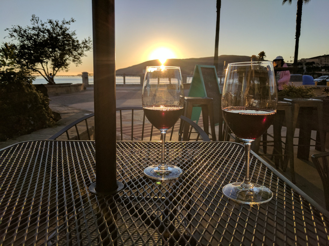 PierFront Wine & Brew景点图片
