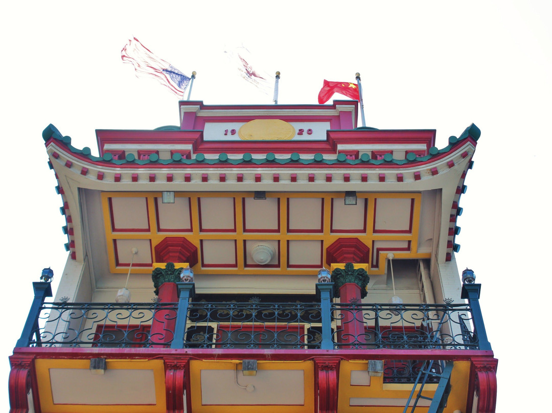 Ying On Labor & Merchant Association Building景点图片
