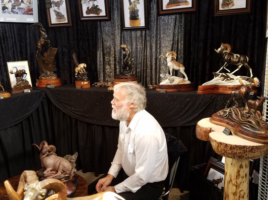 Chicken旅游景点-Frank Entsminger