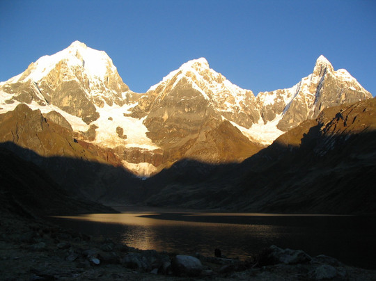 Transporte Turistico Alpamayo Tours