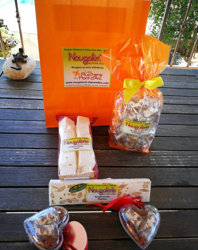 Nougaterie du Pont d'Arc-瓦隆蓬达尔克必去景点