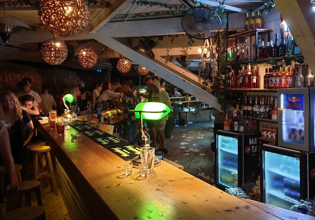Yuva Beach bar-Vama Veche必去景点