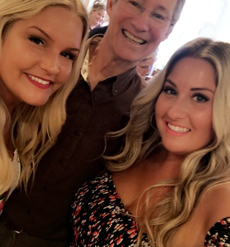 Hermit Woods Winery & Eatery-梅勒迪斯必去景点