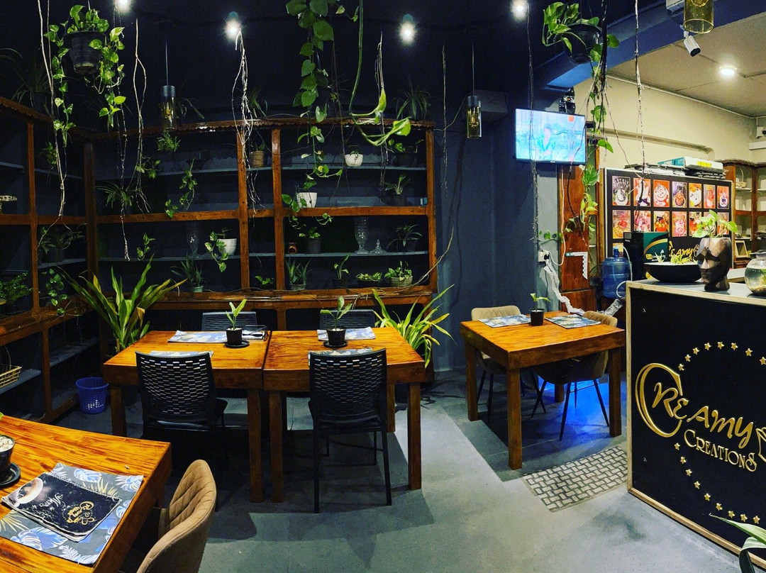 Creamy Creations & Creamy Cafe