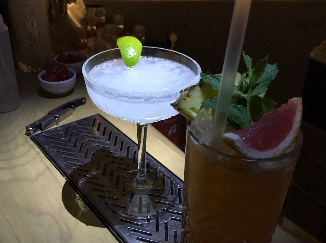 Aroma Cocktail Bar-Paralio Astros必去景点