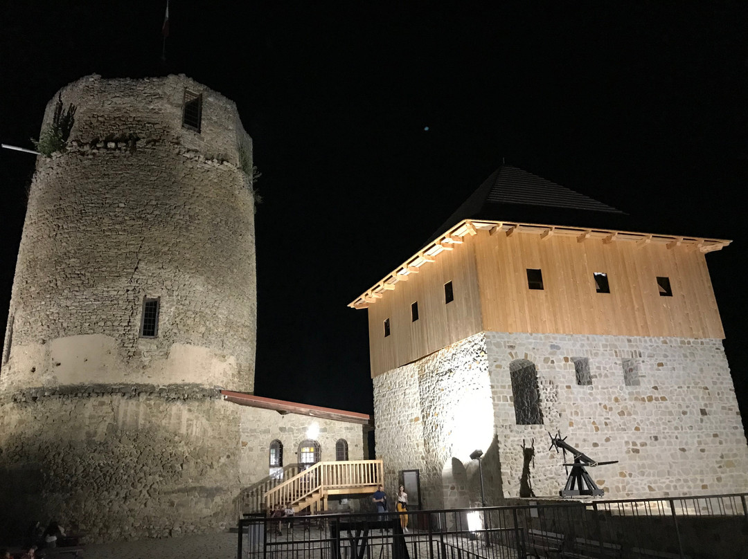 Czchów Castle景点图片