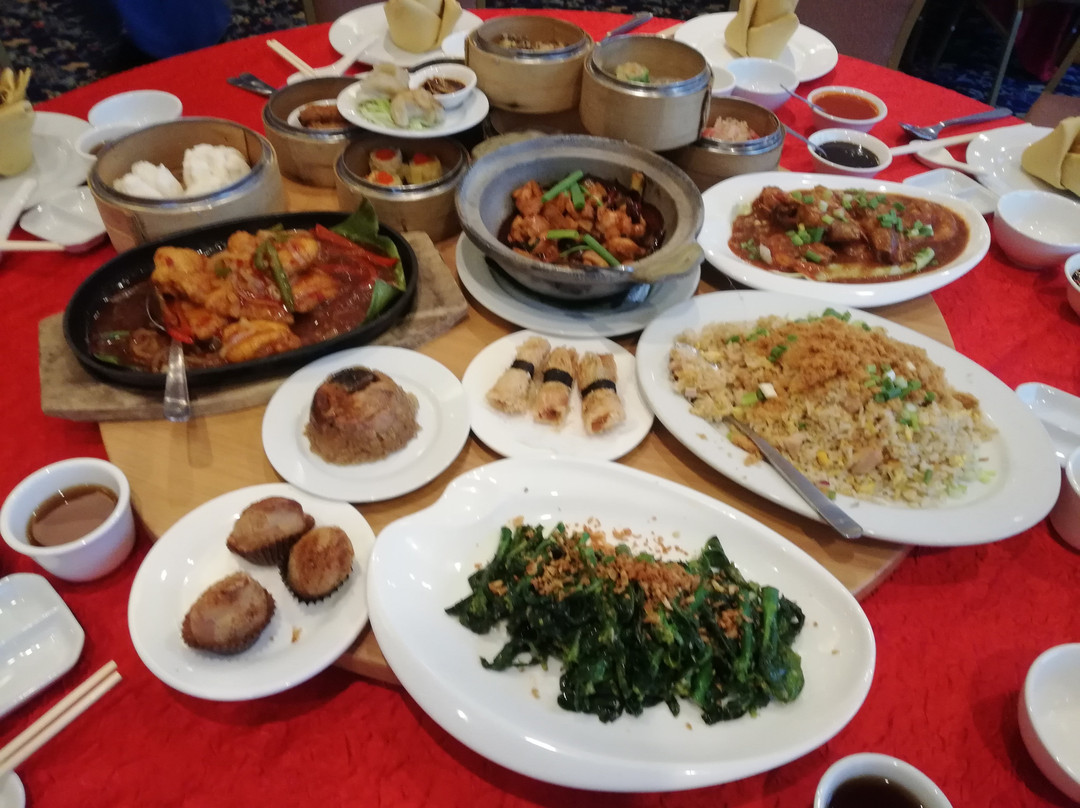 莎阿南大蓝波酒店主图