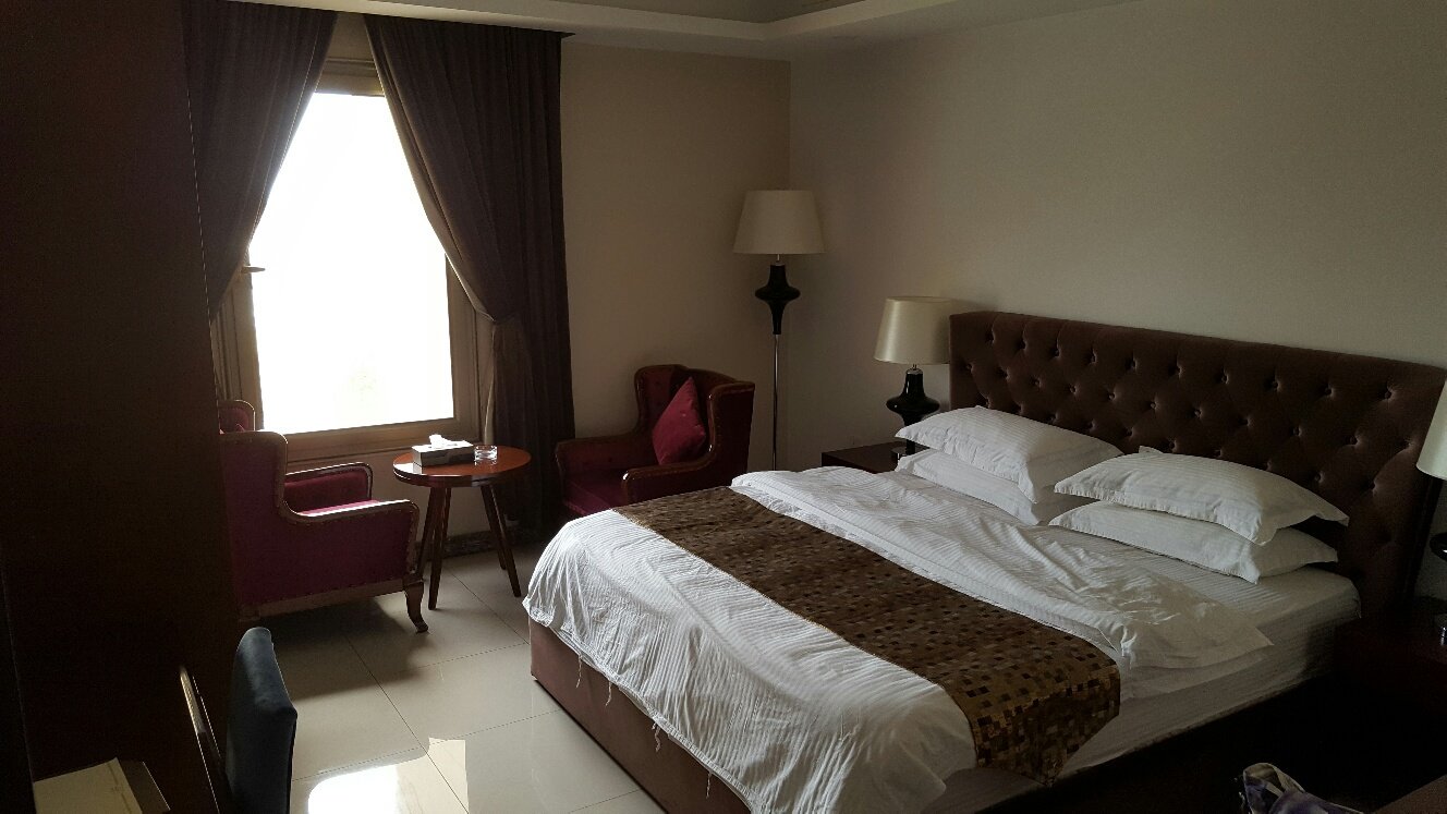 Noon Hotel Suites-官方