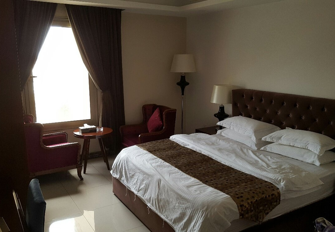 Al Khafji酒店住宿-Noon Hotel Suites