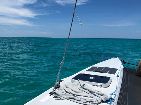 Mike's Sailing Charters-拉哥岛必去景点