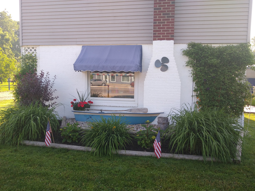 Lakewinds Motel The Beach Getaway主图