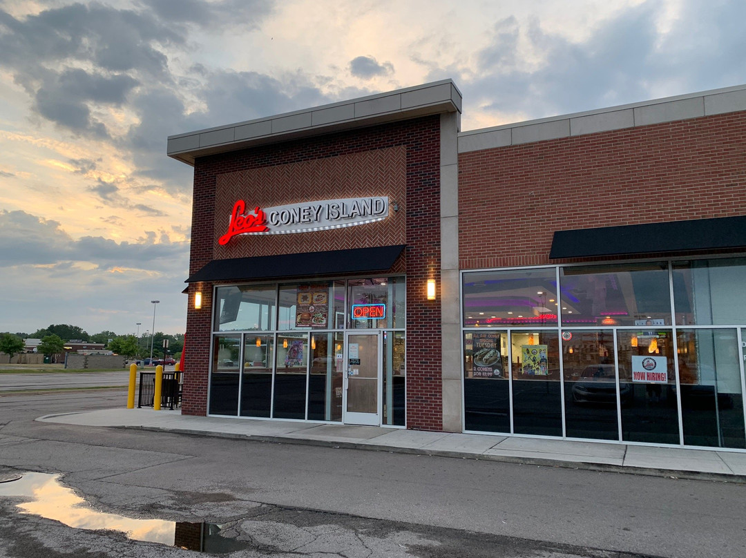 Leo's Coney Island