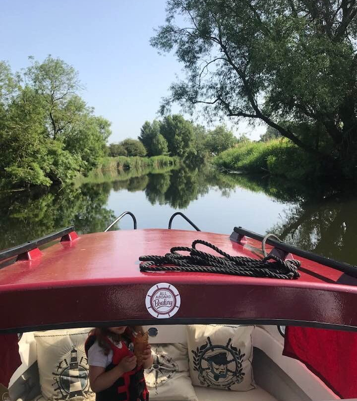 All Aboard Boating景点图片