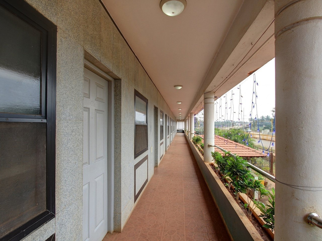 OYO 22528 Hotel Travel Inn主图