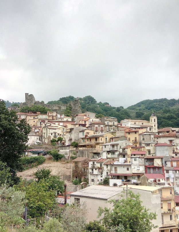 Castello Normanno-svevo Di Nicastro-拉梅齐亚泰尔梅必去景点