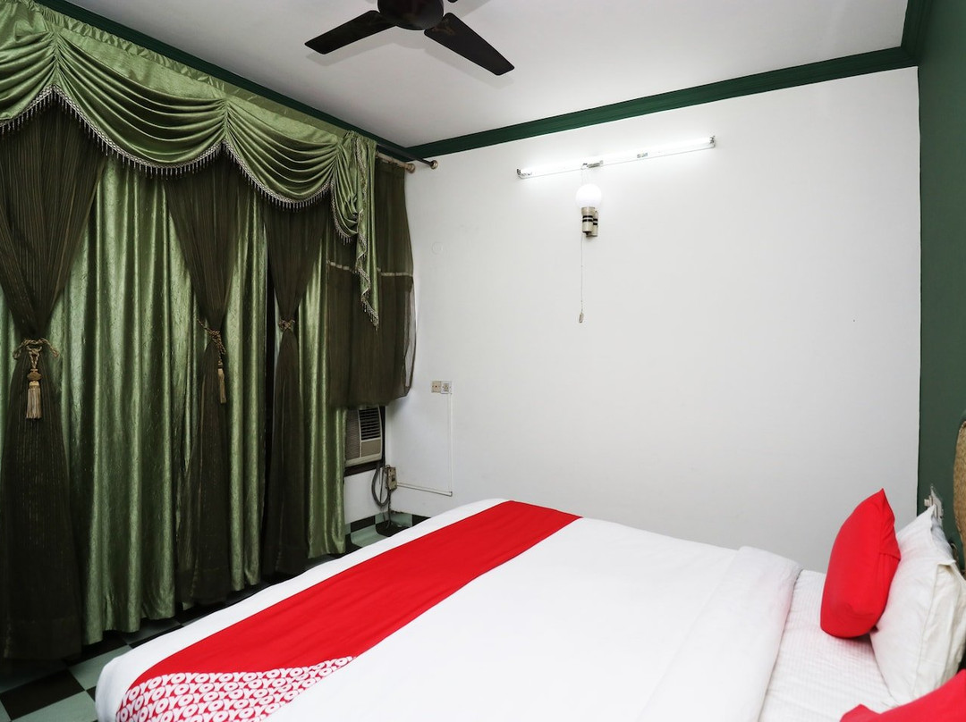 Capital O 29566 Hotel Mid Town主图