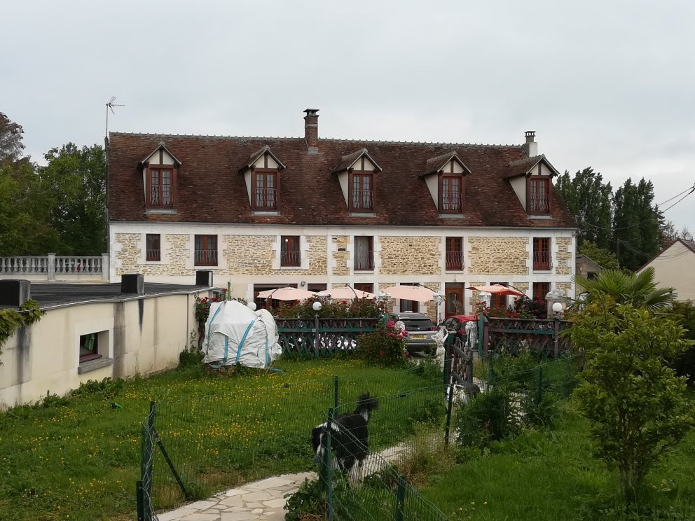 Le Manoir des Chapelles主图