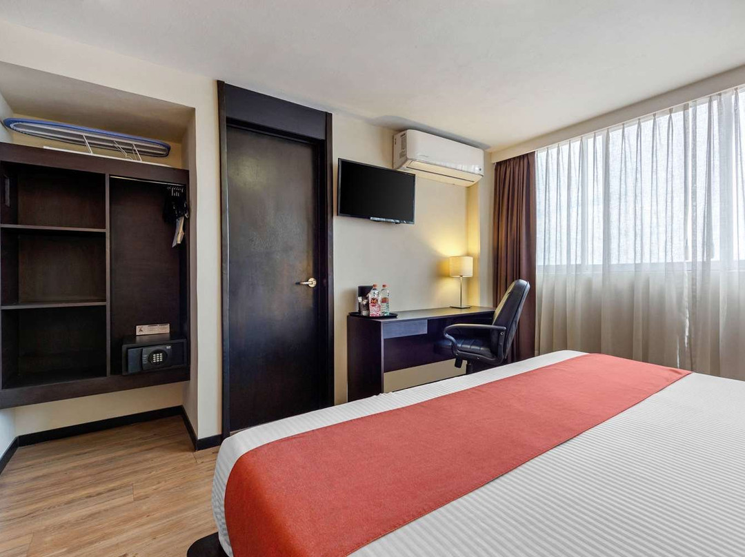 Comfort Inn San Luis Potosi主图