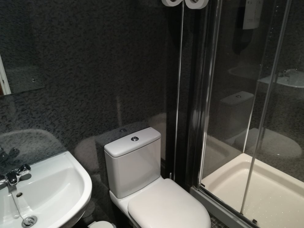 York House Hotel & Apartments主图