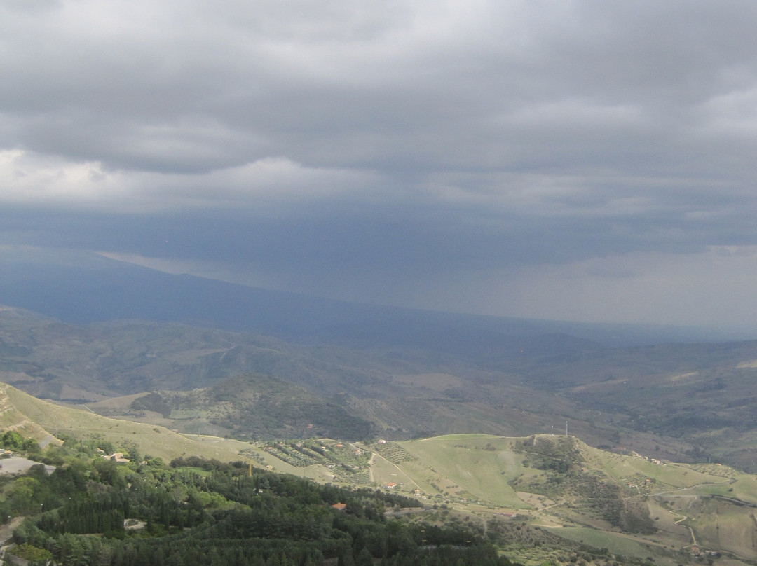 Chiesa Madre Maria Santissima Assunta-Troina必去景点
