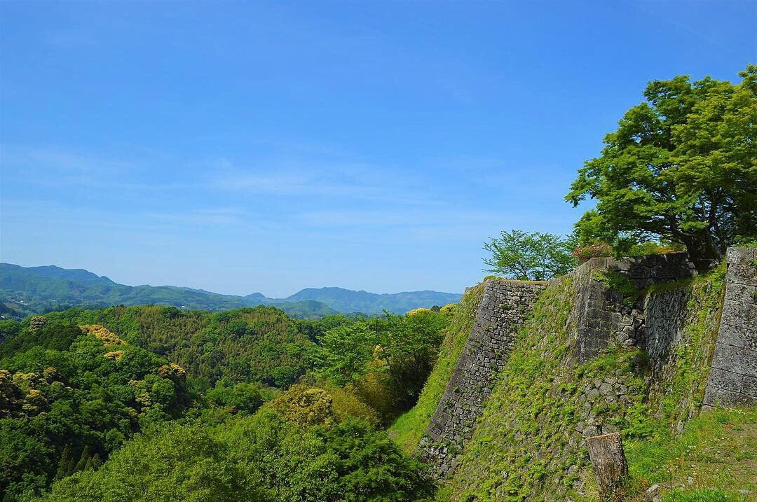 岡城遺址景点图片