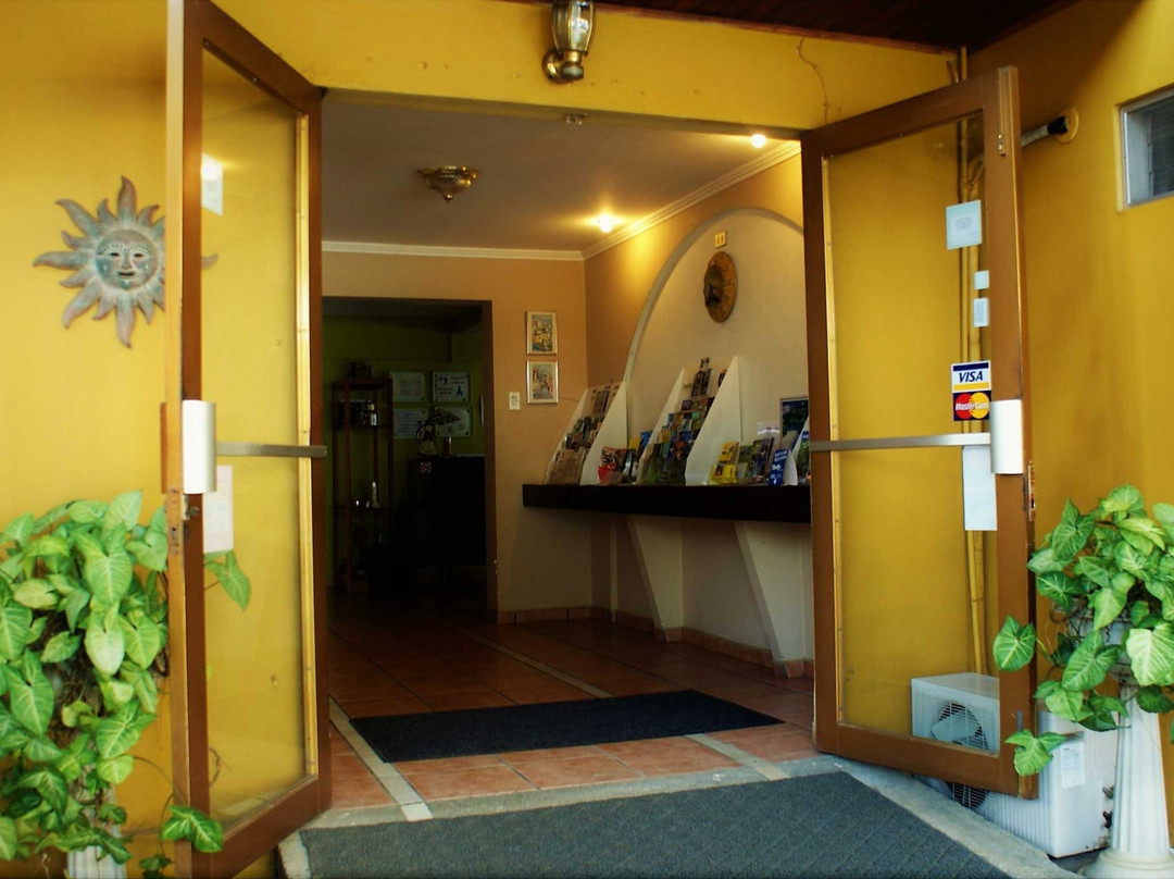 Hotel Puerta del Sol主图