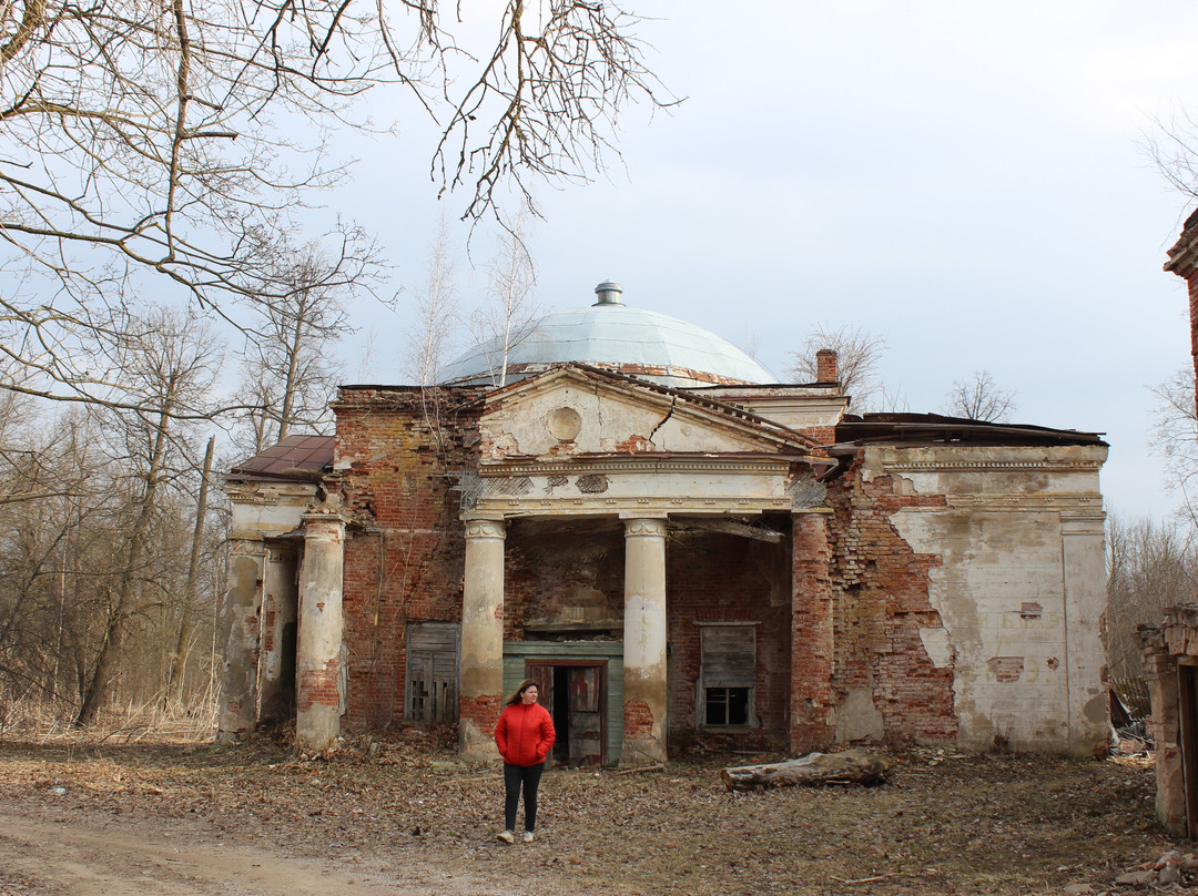 Volyshovo Manor景点图片