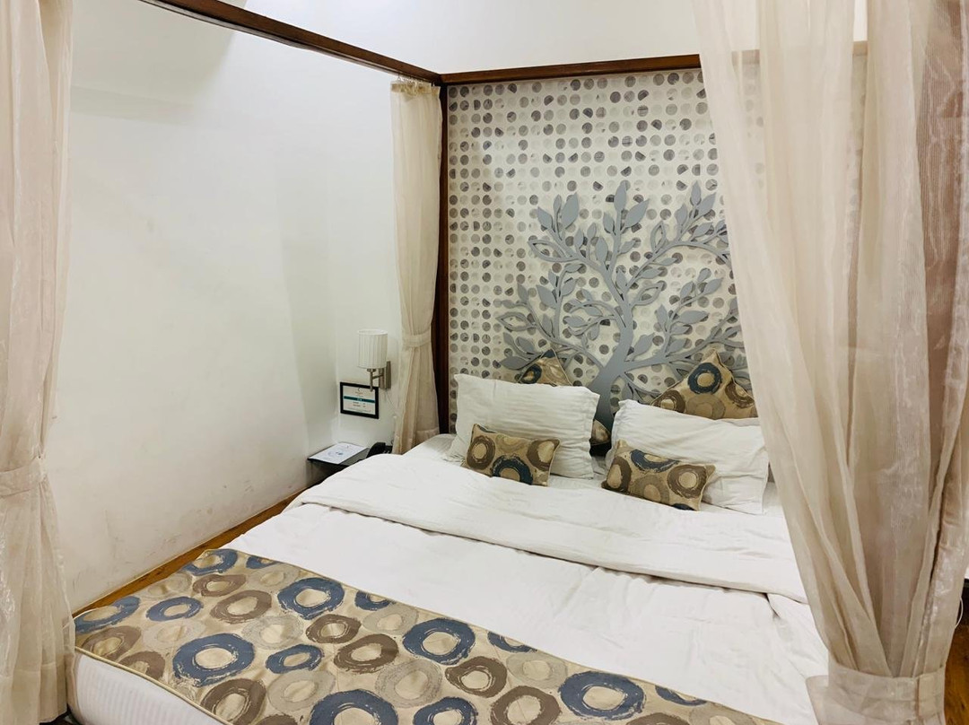 Kalyan's Hotel主图