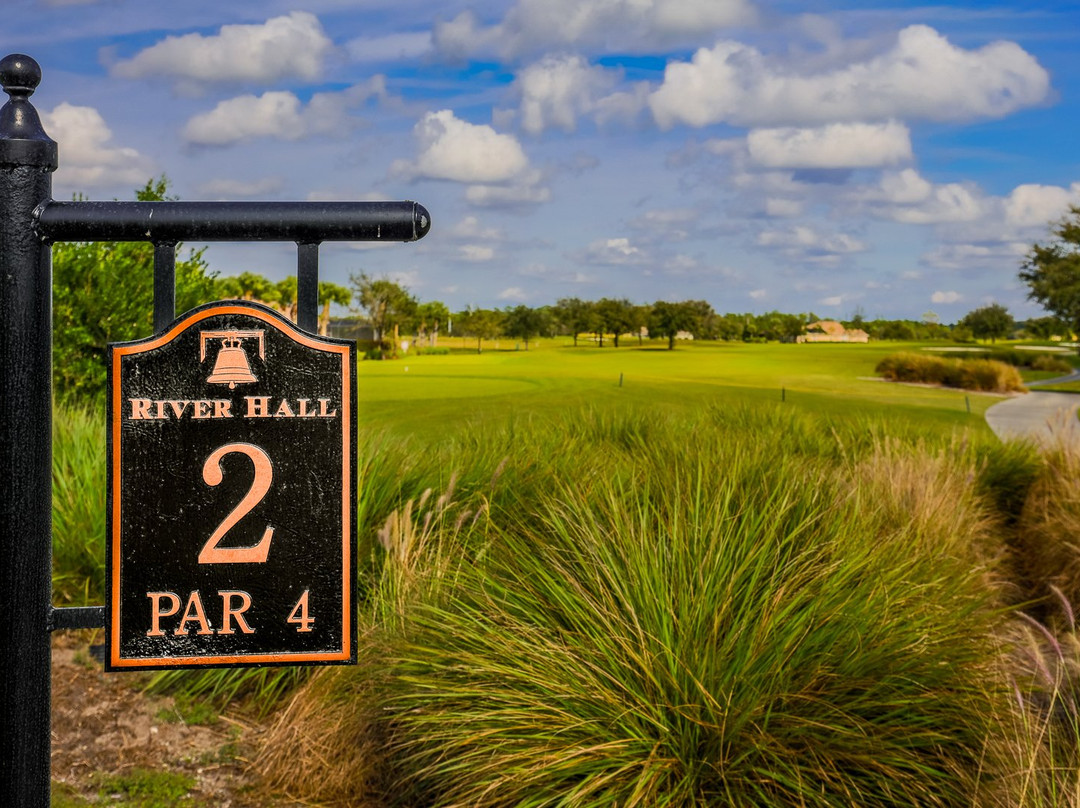 River Hall Country Club-Alva必去景点