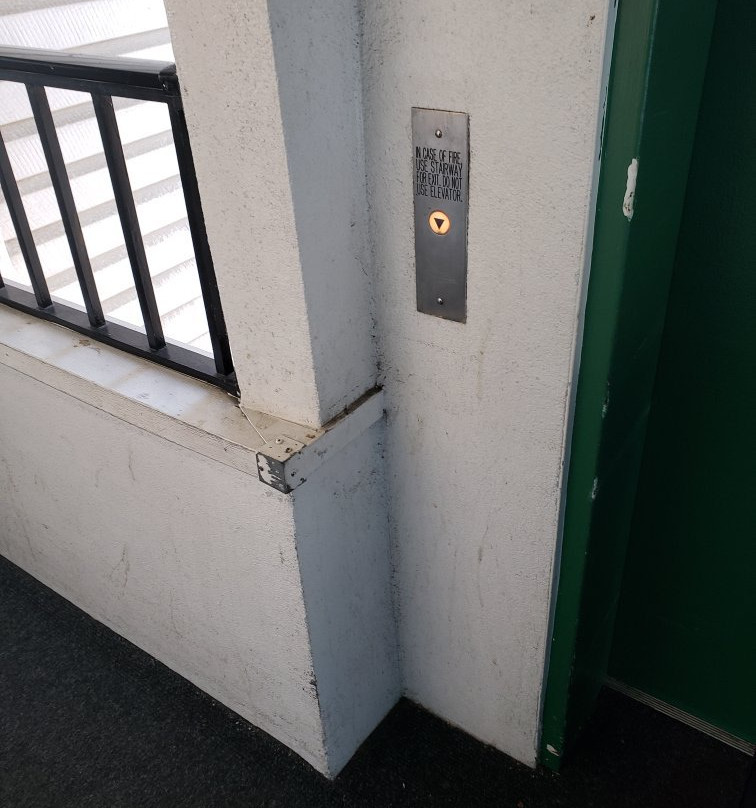 圣马特奥SFO机场酒店主图