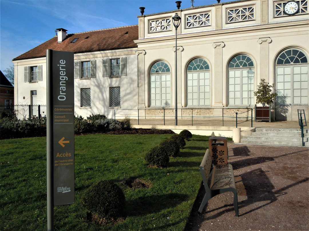 Chateau du Vicomte de Puysegur-Clichy-Sous-Bois必去景点