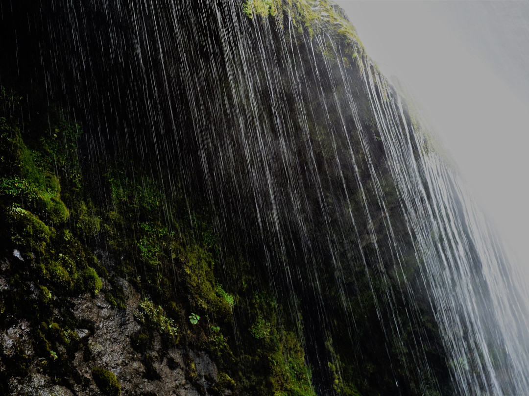 El Chorro Waterfall-Giron必去景点