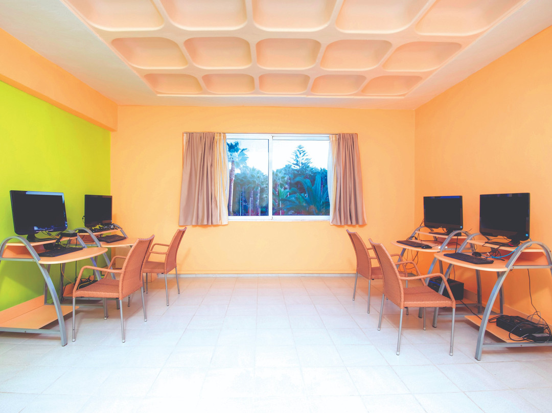 Eurovillage Achilleas Hotel主图
