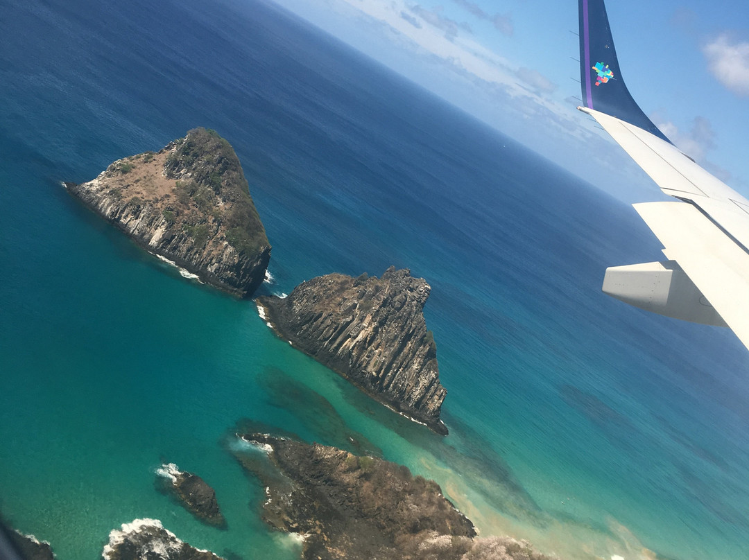 Morro dois Irmãos-费尔南多-迪诺罗尼亚群岛必去景点