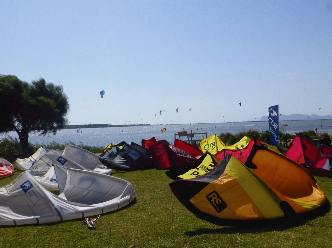 Surfski - szkoła kitesurfingu-马尔萨拉必去景点