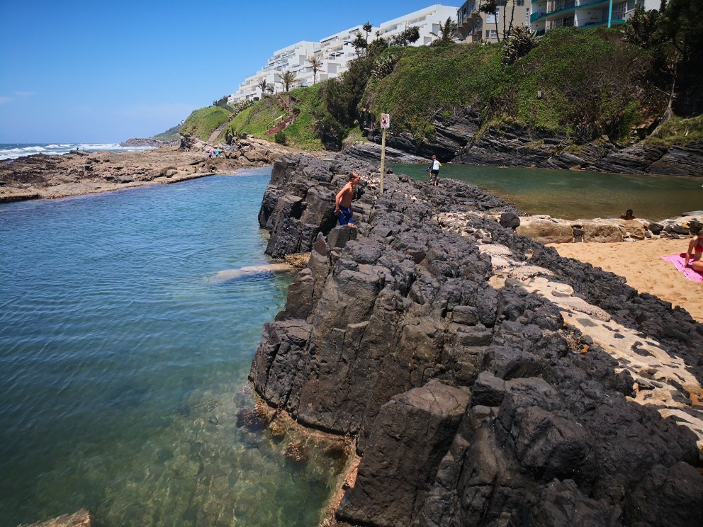 Granny's Pool-塩石必去景点